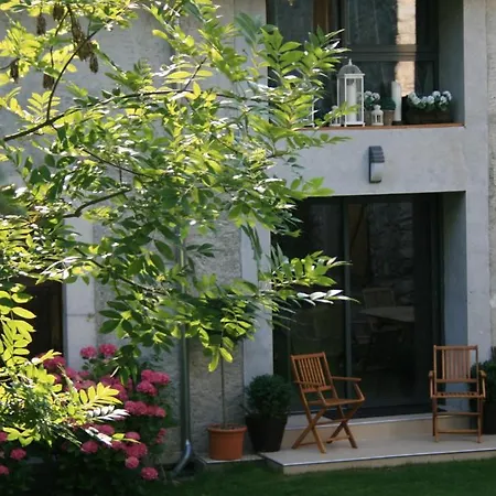 Lily Voyage Oda ve Kahvaltı